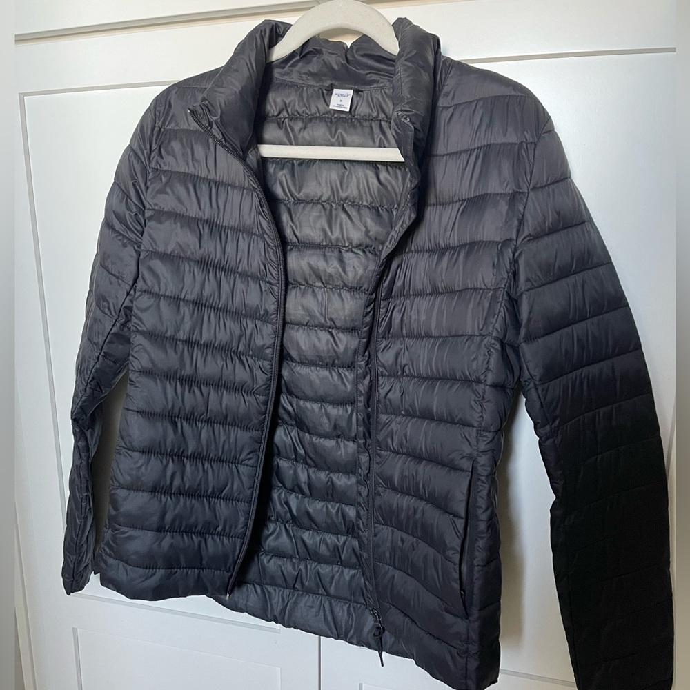 NWOT Old Navy Packable Puffer Medium